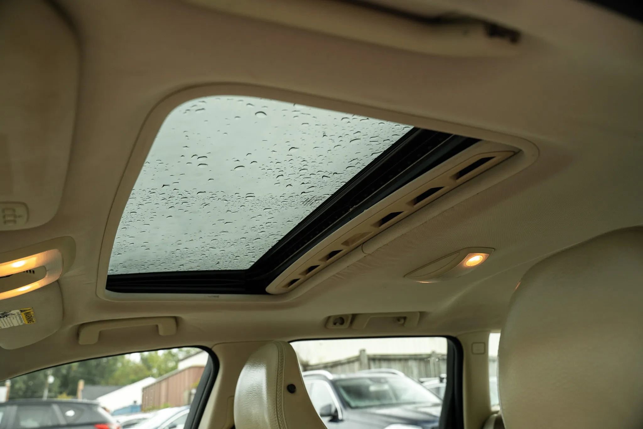 Used 2008 Volvo XC70 3.2 image 16