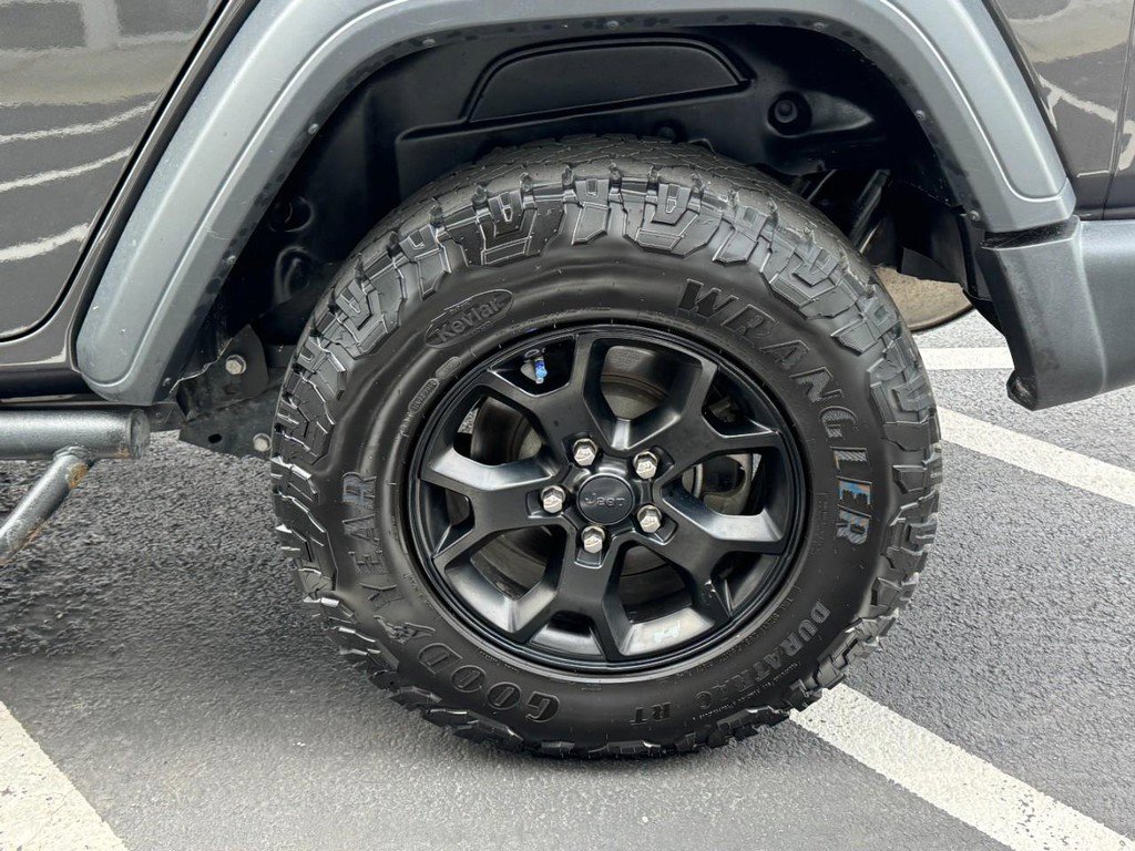 Used 2020 Jeep Wrangler Unlimited Sport image 10