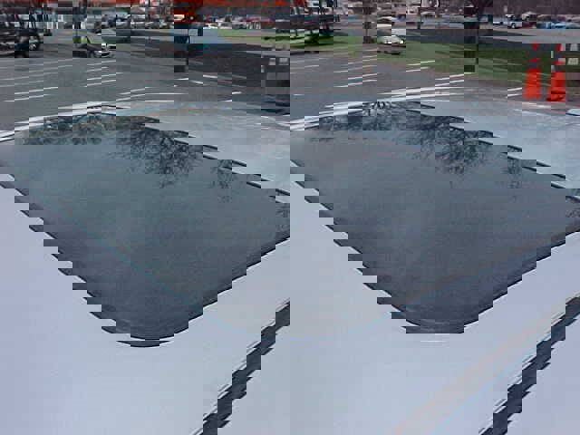 Used 2010 Toyota Camry LE image 5