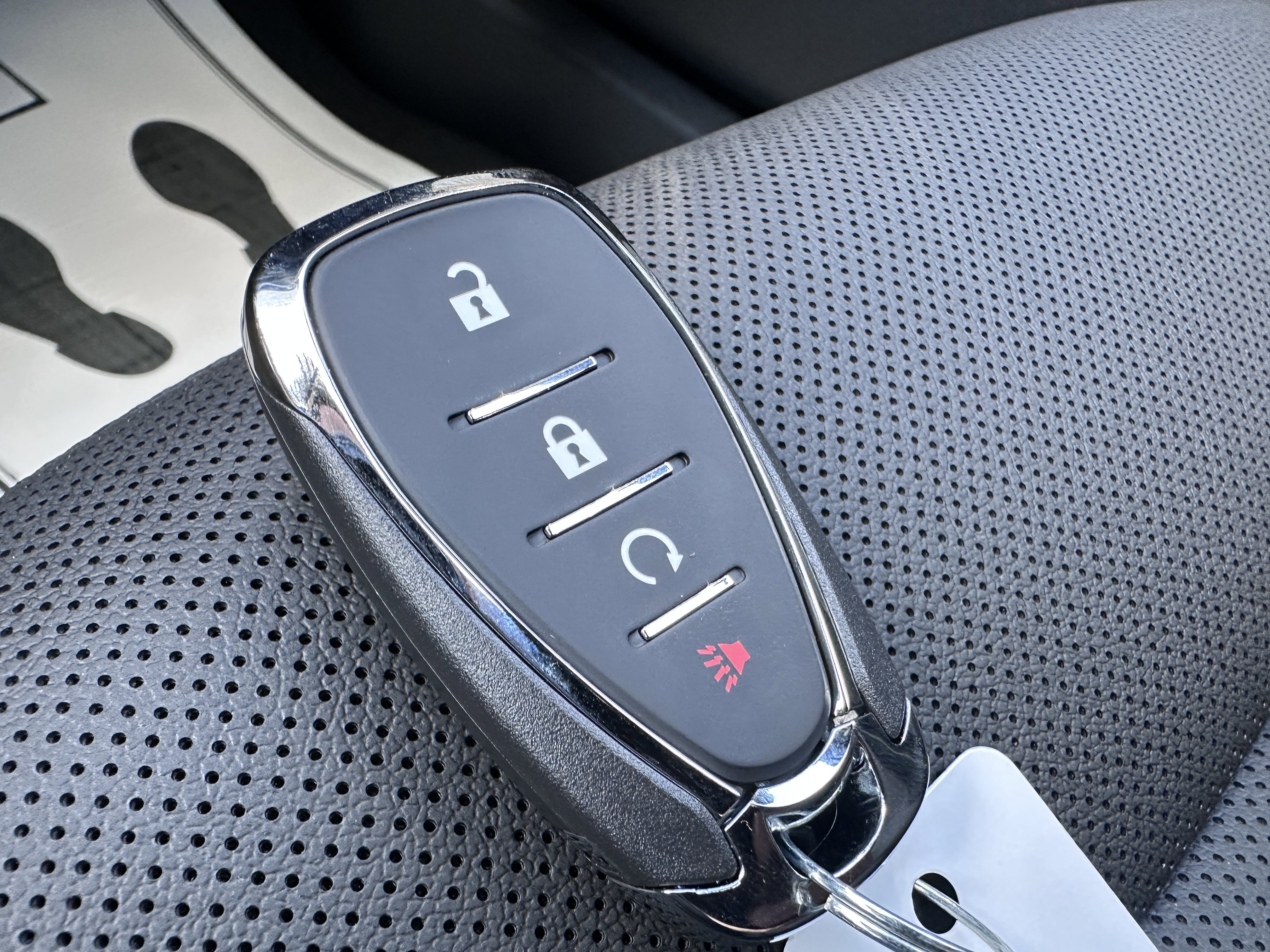 New 2025 Chevrolet Trax RS w/ Driver Confidence Package image 23