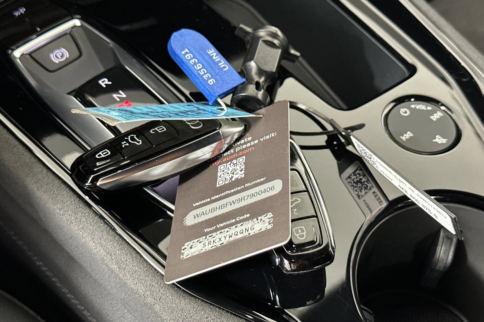 Certified 2024 Audi RS e-tron GT w/ Carbon Performance Package image 23