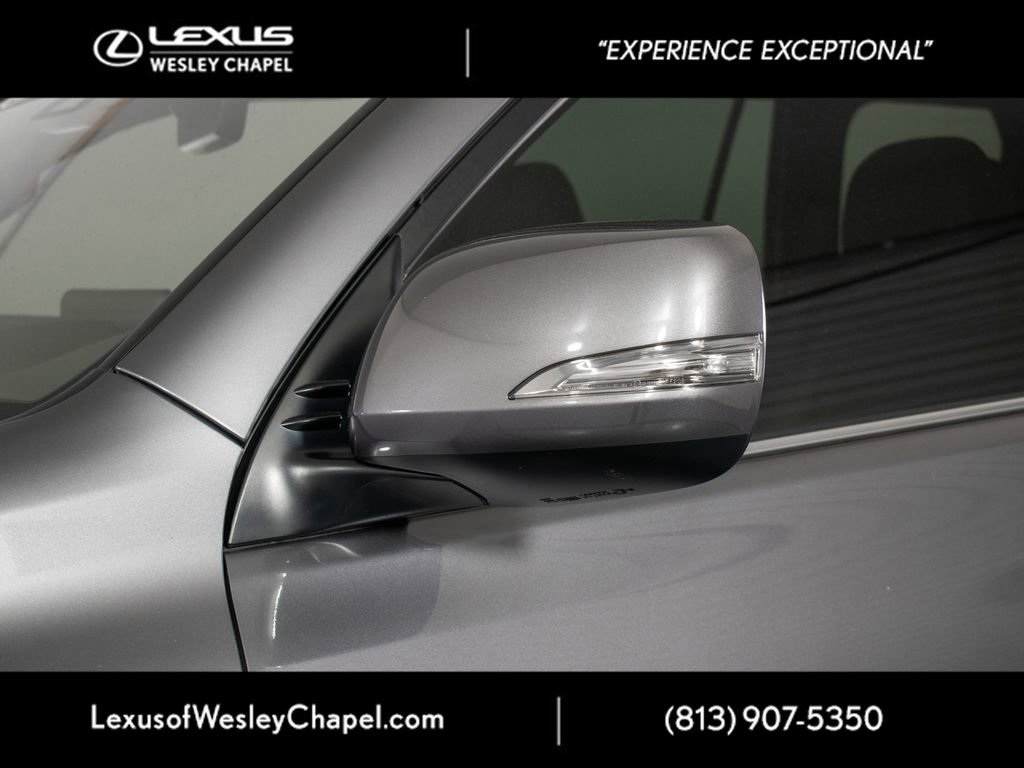Used 2023 Lexus GX 460 Premium w/ Premium Package image 12