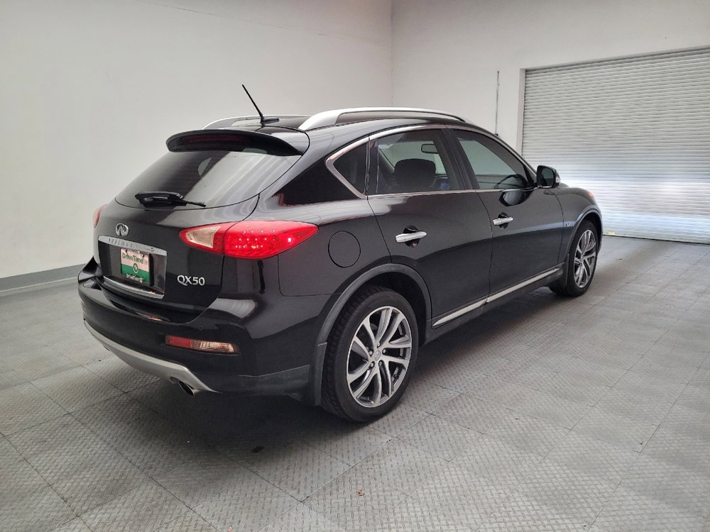 Used 2017 INFINITI QX50 2WD w/ Deluxe Touring Package image 9