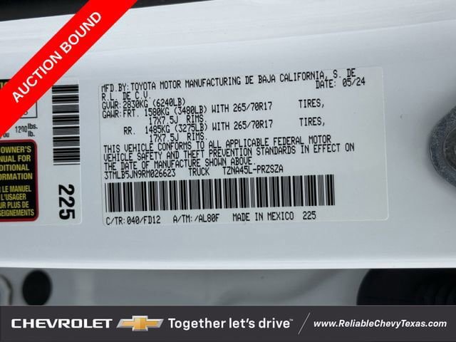 Used 2024 Toyota Tacoma TRD Off-Road AWD/4WD image 37