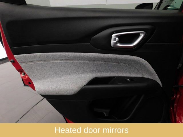 Used 2023 Jeep Compass Latitude image 23