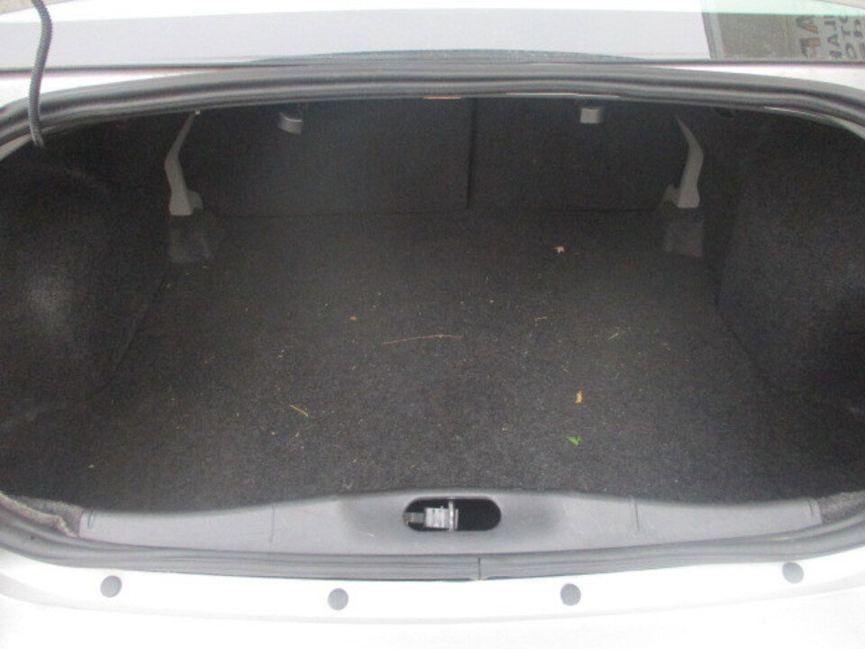 Used 2010 Chevrolet Cobalt LT image 6