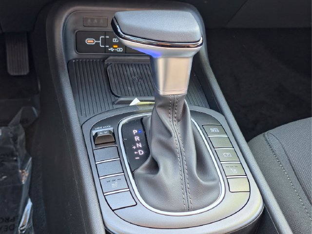 Used 2026 Hyundai Kona SEL Sport FWD image 13