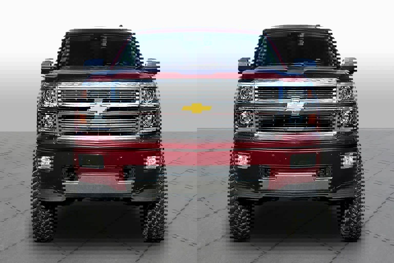 Used 2014 Chevrolet Silverado 1500 High Country w/ High Country Premium Package image 4