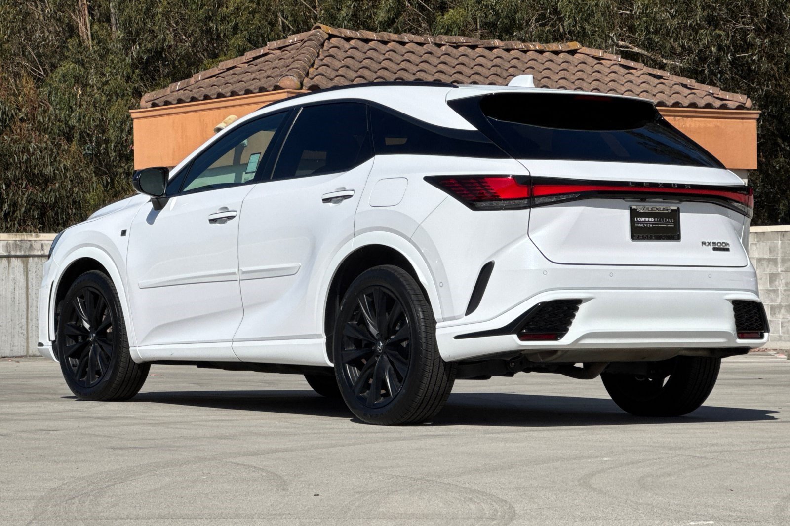 Used 2023 Lexus RX 500h F Sport w/ Cold Area Package AWD/4WD image 3