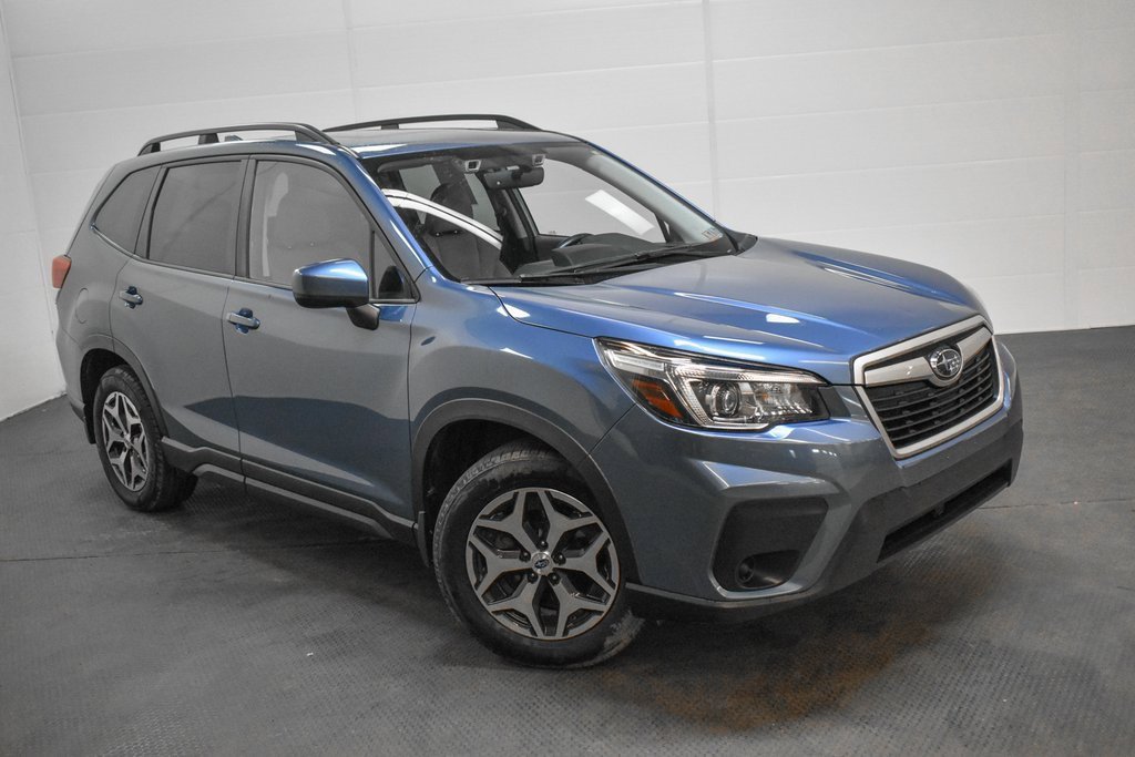 Used 2020 Subaru Forester Premium image 1