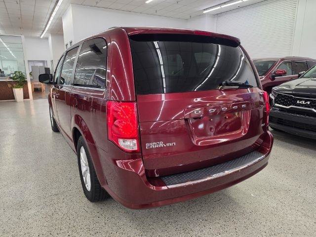Used 2018 Dodge Grand Caravan SXT FWD image 7