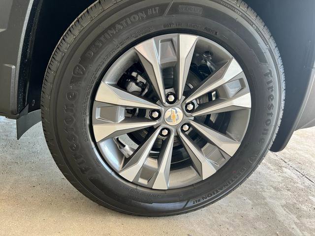 New 2026 Chevrolet Equinox LT w/ Convenience Package II image 11