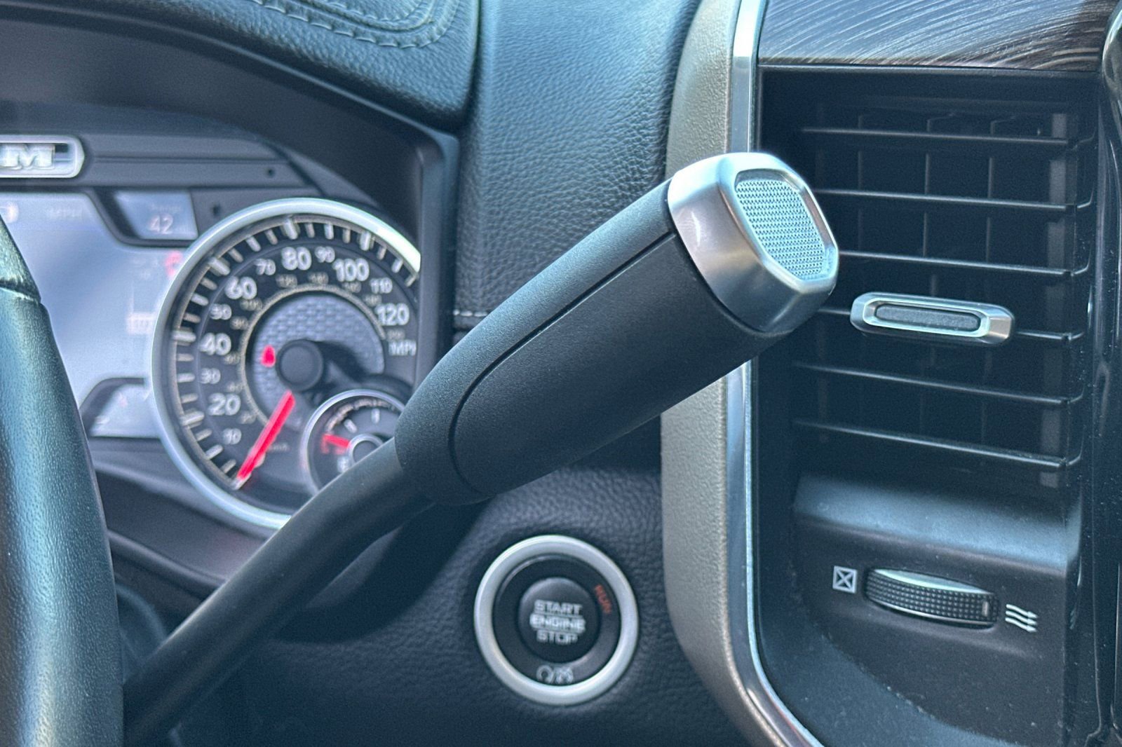 Used 2021 RAM 2500 Laramie AWD/4WD image 21