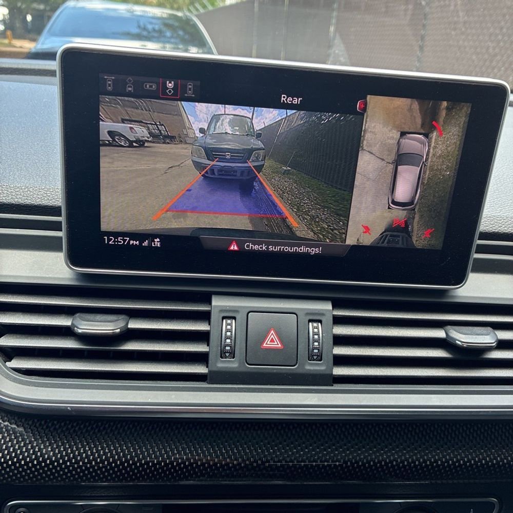 Used 2019 Audi SQ5 Prestige w/ Prestige Package AWD/4WD image 11