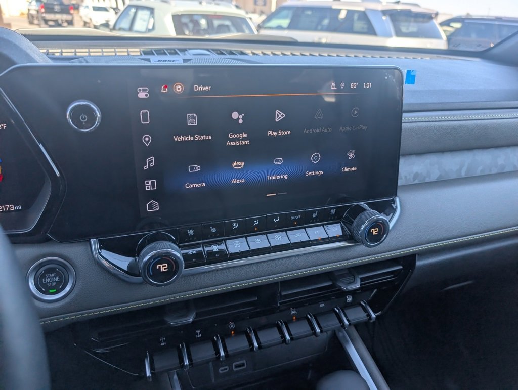 Used 2025 Chevrolet Colorado ZR2 w/ Technology Package image 18