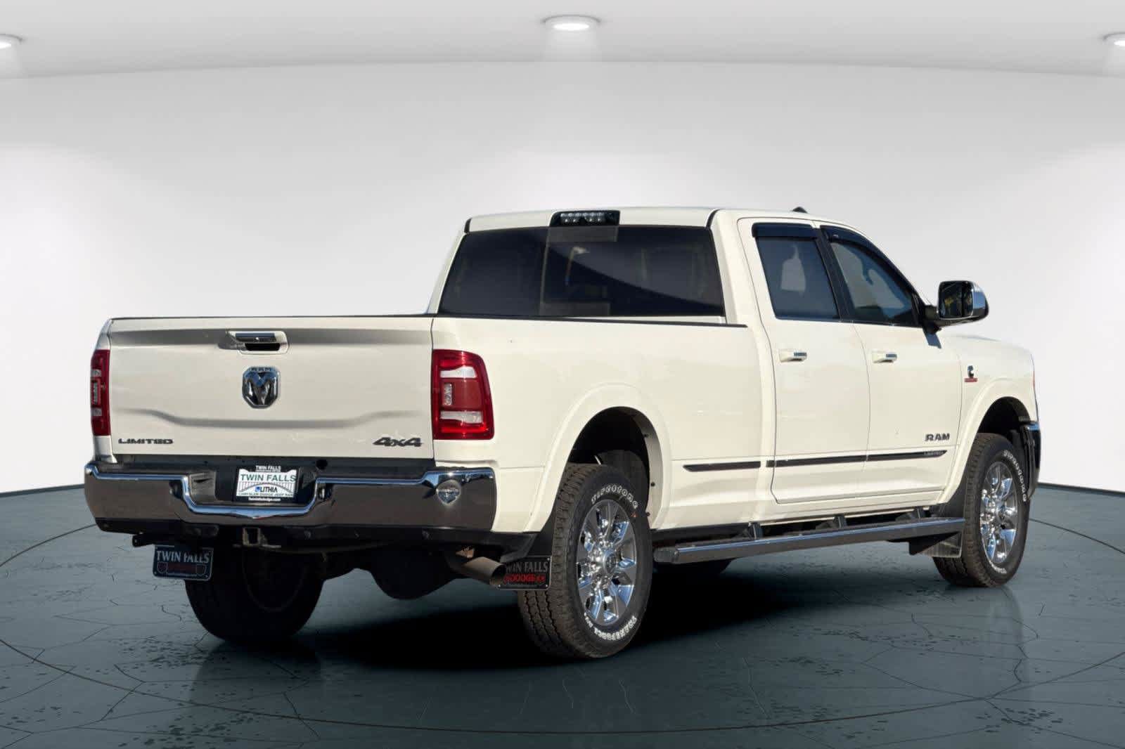 Used 2020 RAM 3500 Limited AWD/4WD image 2