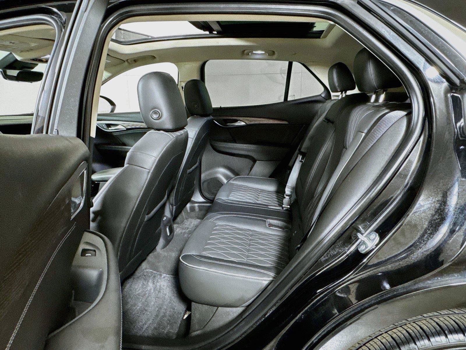 Certified 2022 Buick Envision Avenir w/ Technology Package II FWD image 56