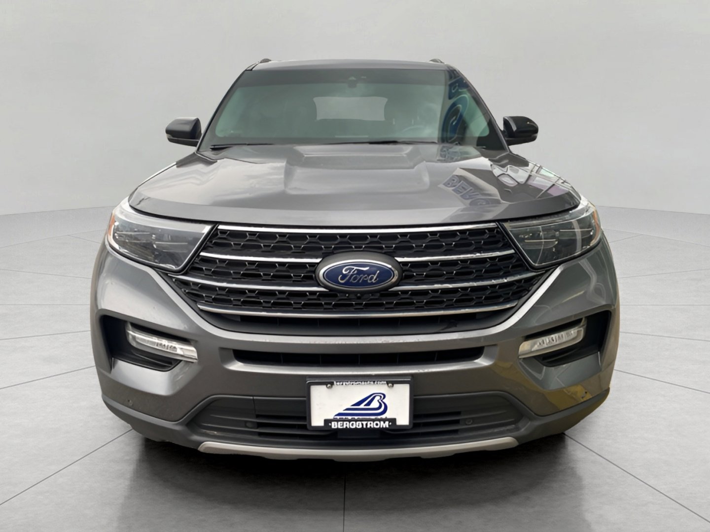 Certified 2023 Ford Explorer XLT w/ Equipment Group 202A image 2