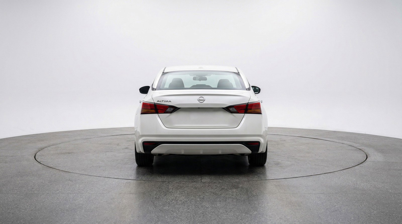 Used 2025 Nissan Altima 2.5 SV FWD image 7