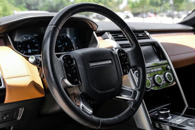Used 2019 Land Rover Discovery HSE Luxury AWD/4WD image 18