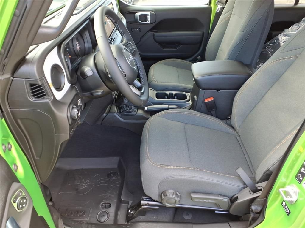 New 2026 Jeep Gladiator Sport image 12