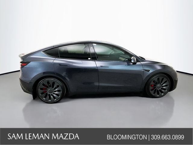 Used 2024 Tesla Model Y Performance AWD/4WD image 8