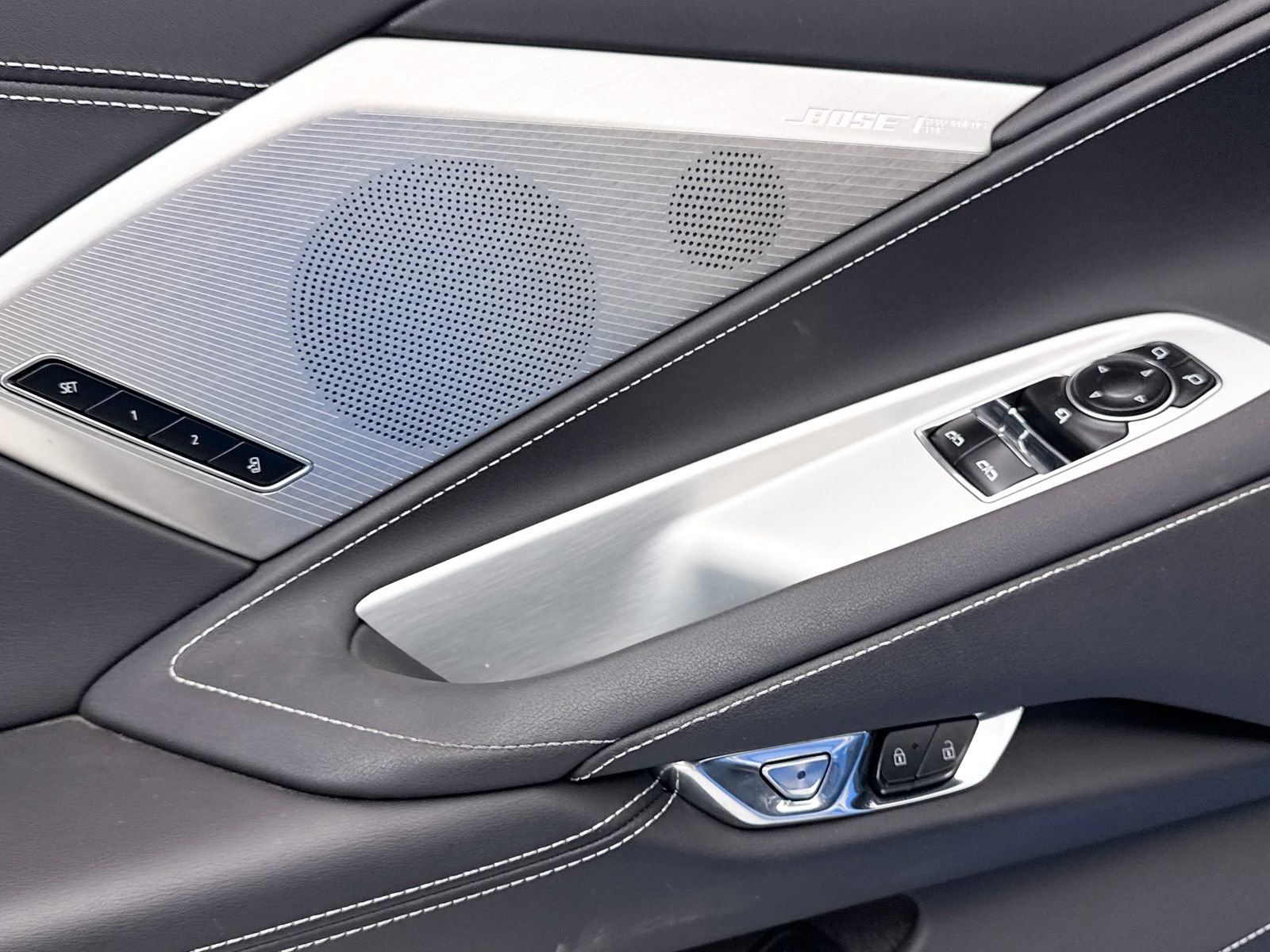 Used 2021 Chevrolet Corvette Stingray Preferred Cpe w/ Engine Appearance Package image 28