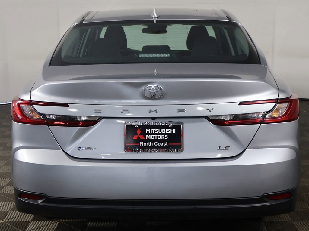 Used 2025 Toyota Camry LE FWD image 9