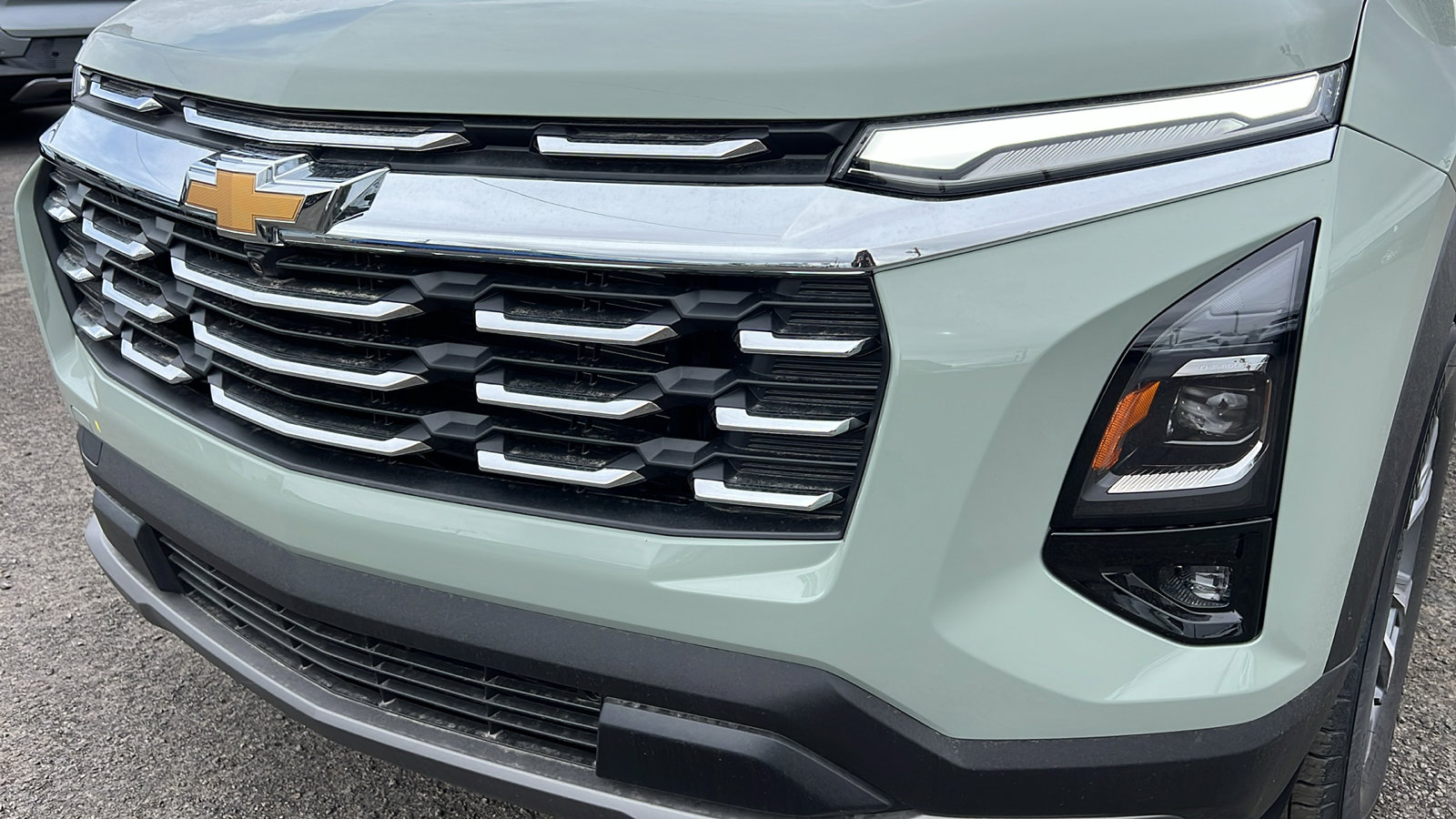 New 2026 Chevrolet Equinox LT w/ Safety and Technology Package AWD/4WD image 9