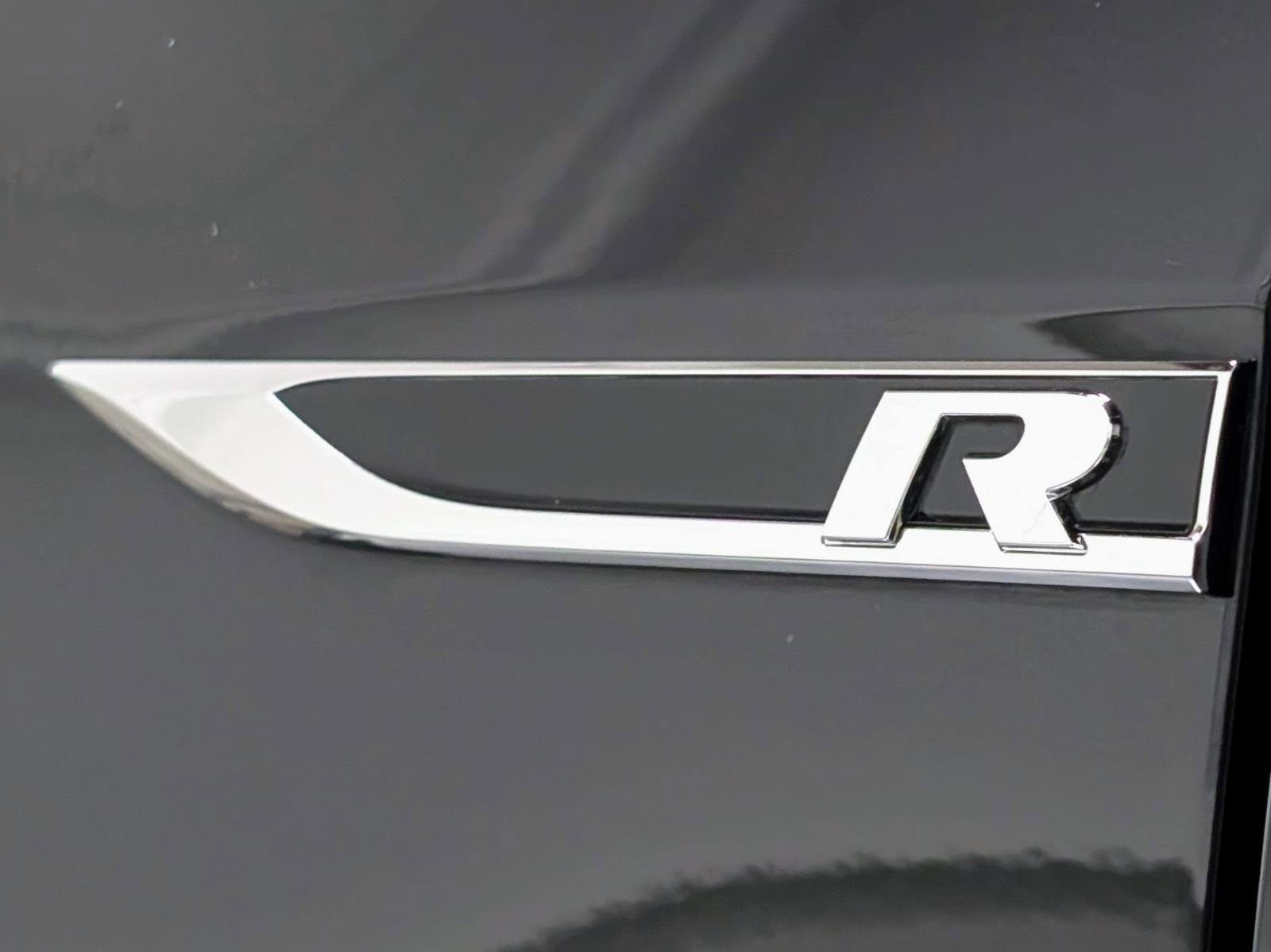 Used 2019 Volkswagen Golf 4-Door image 13