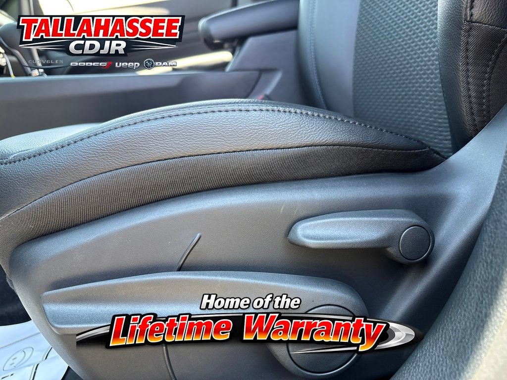 New 2026 Jeep Compass Latitude AWD/4WD image 16