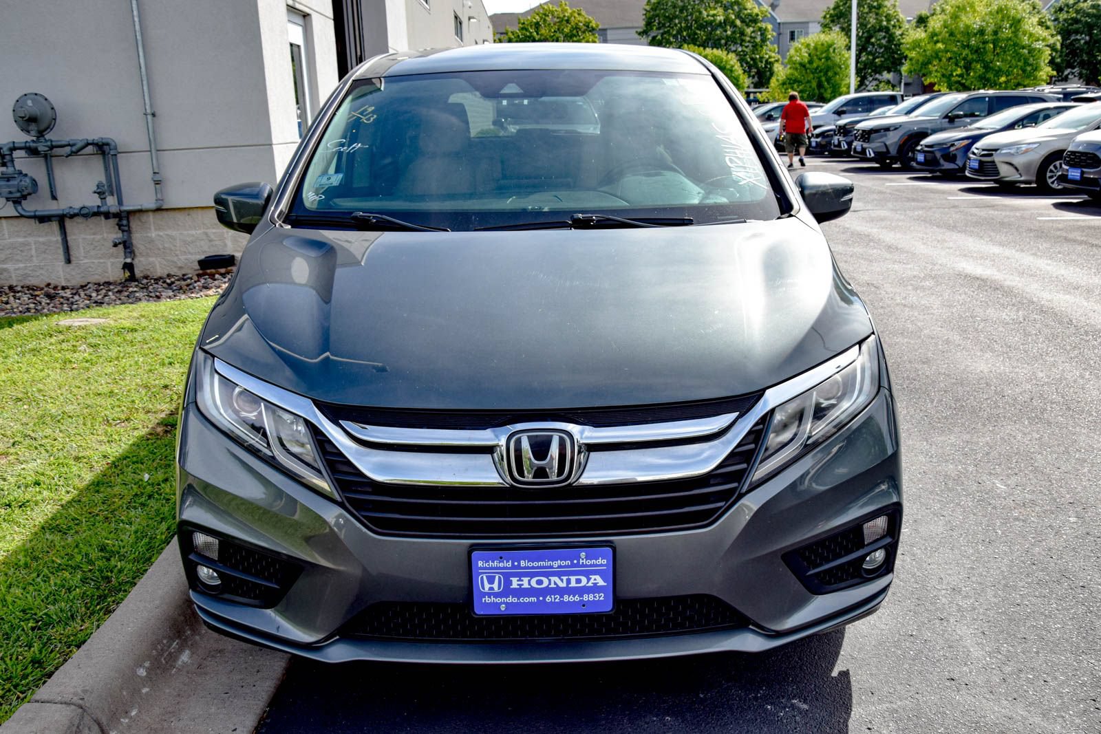 Used 2019 Honda Odyssey EX image 3