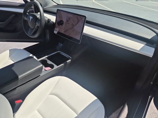 Used 2021 Tesla Model 3 Long Range image 18
