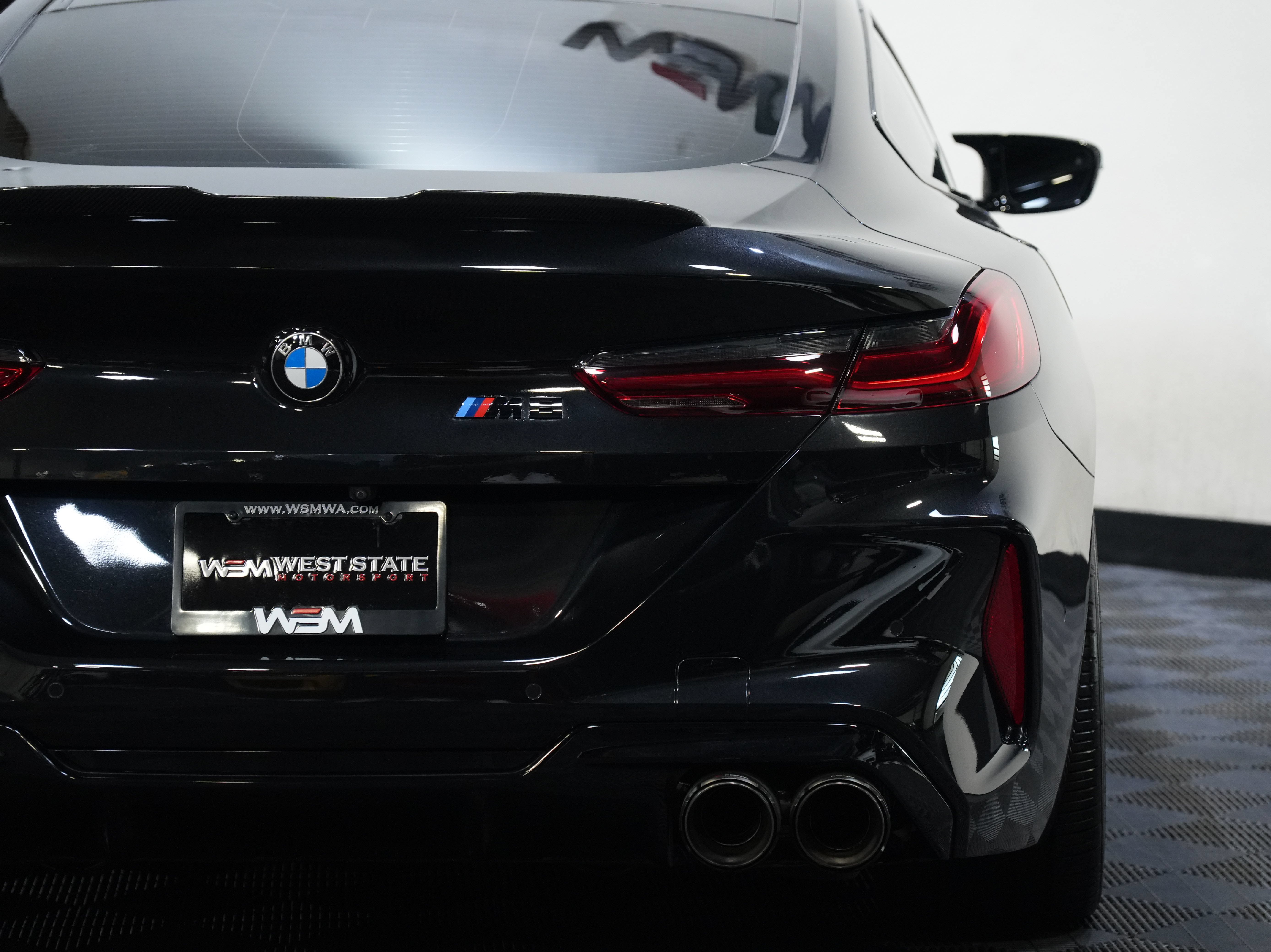 Used 2020 BMW M8 Coupe w/ Driving Assistance Package AWD/4WD image 17