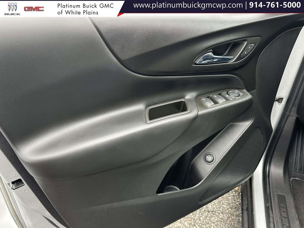 Used 2021 Chevrolet Equinox LT image 16