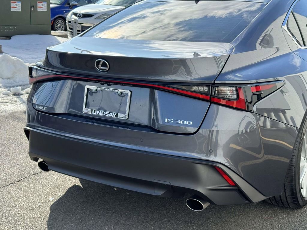 Used 2024 Lexus IS 300 300 w/ Comfort Package image 9