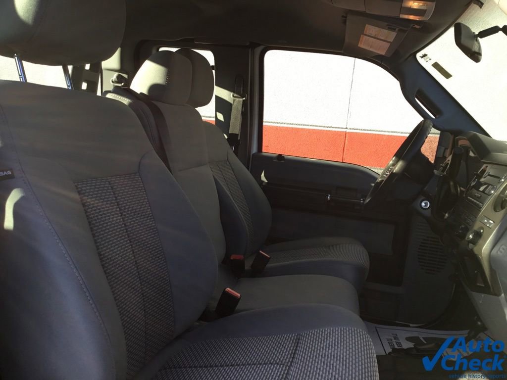 Used 2016 Ford F250 XL w/ Power Equipment Group AWD/4WD image 32