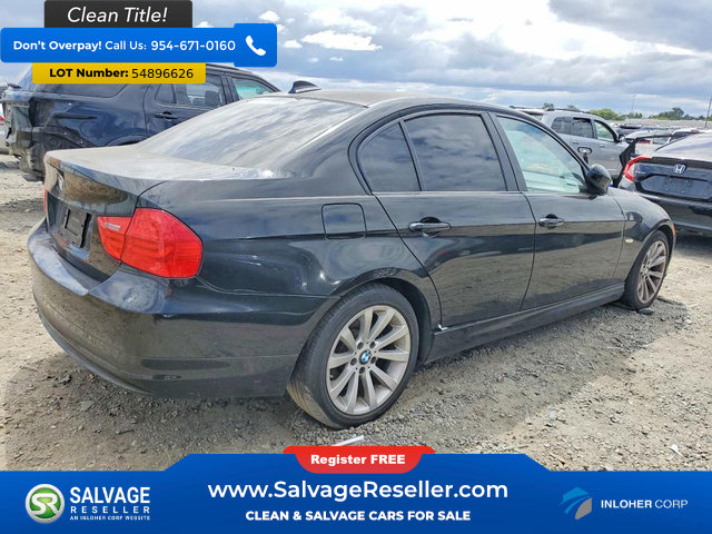 Used 2011 BMW 328i Sedan RWD image 4
