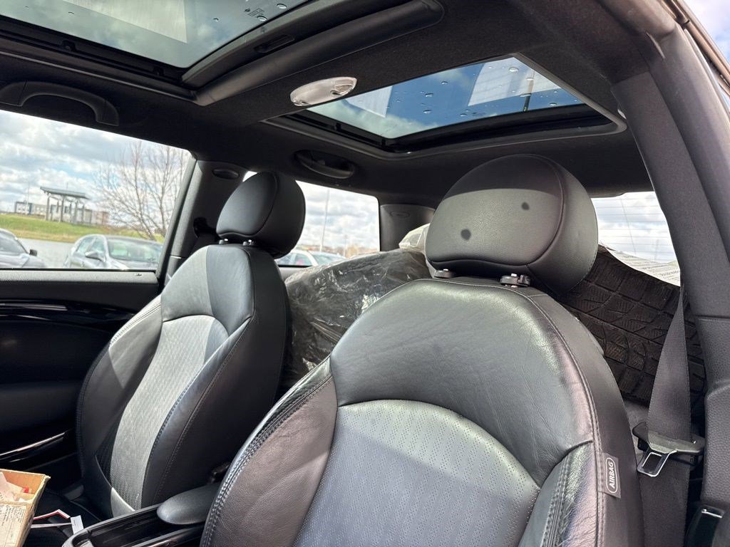Used 2013 MINI Cooper S image 8