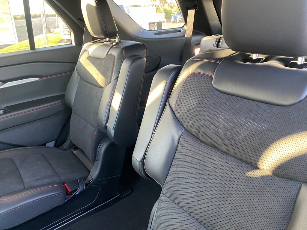 New 2025 Ford Explorer ST image 15