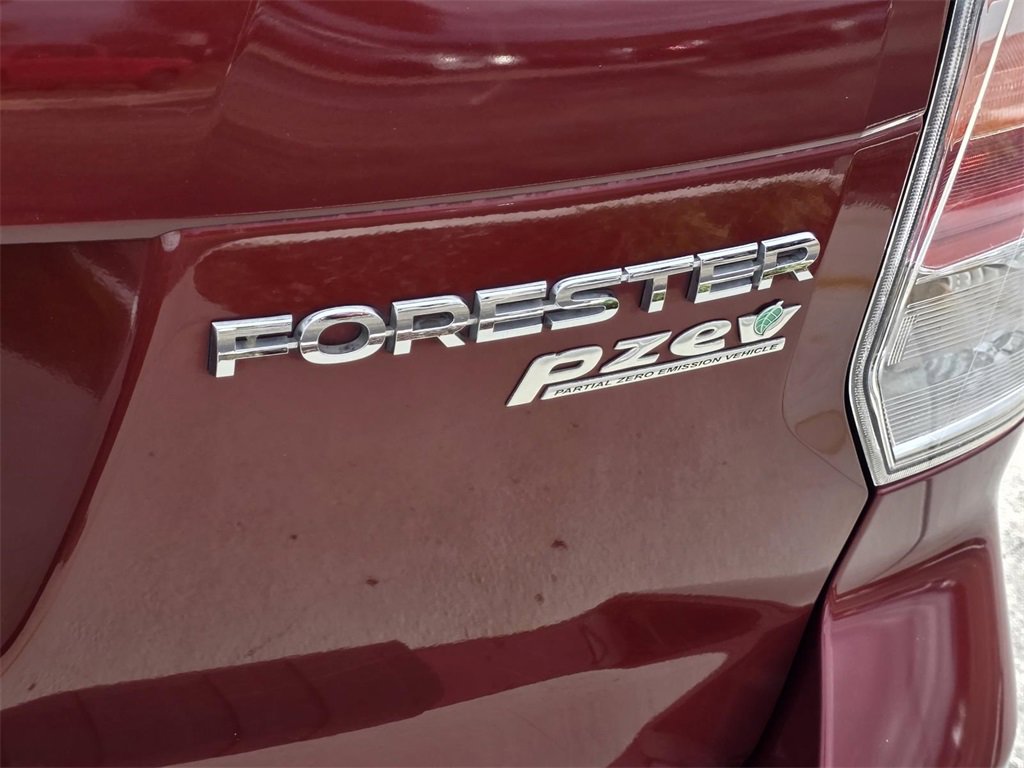 Used 2017 Subaru Forester 2.5i Touring w/ Popular Package #2 image 33