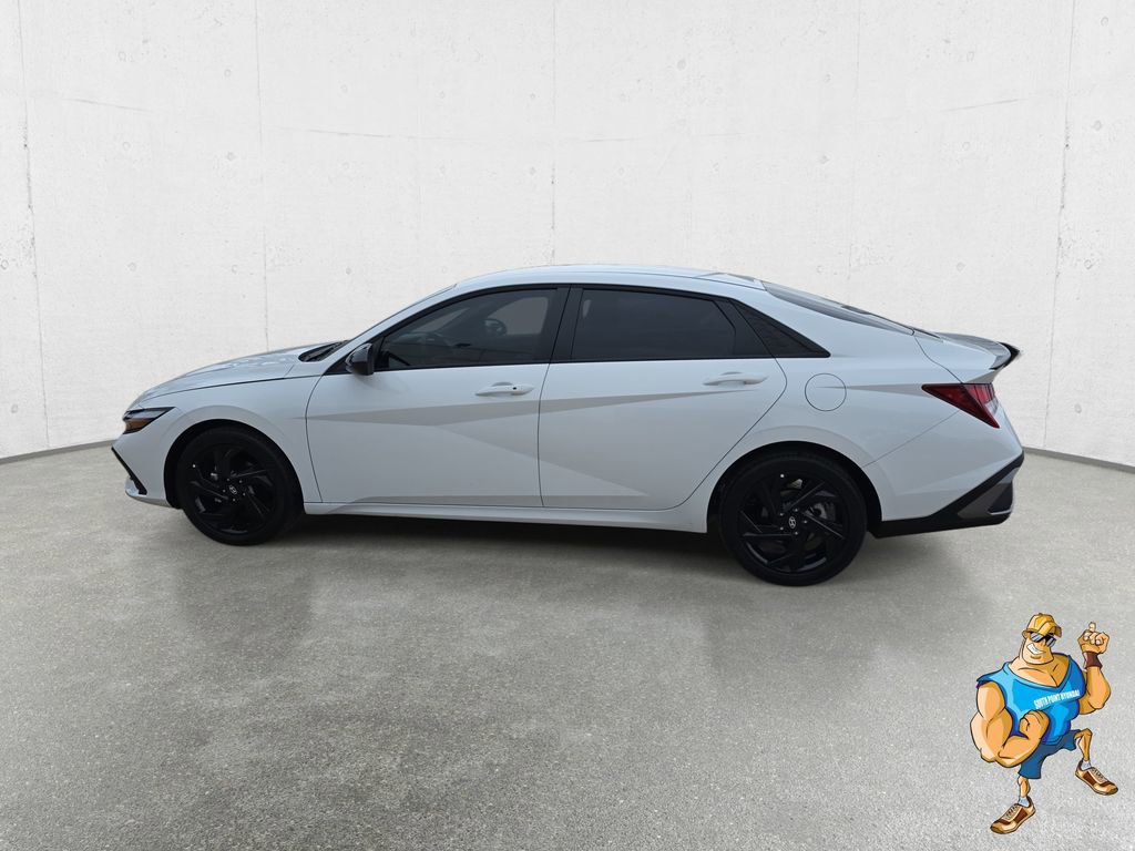 Certified 2026 Hyundai Elantra Sport FWD image 8