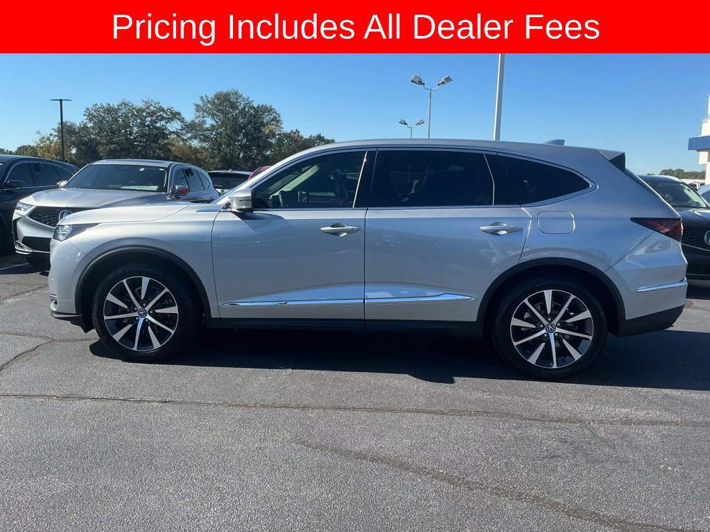 Used 2026 Acura MDX w/ Technology Package FWD image 2
