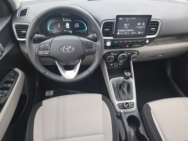 New 2026 Hyundai Venue SEL FWD image 3