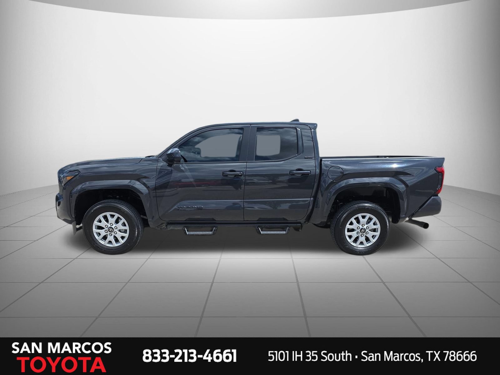 Used 2025 Toyota Tacoma SR5 RWD image 8