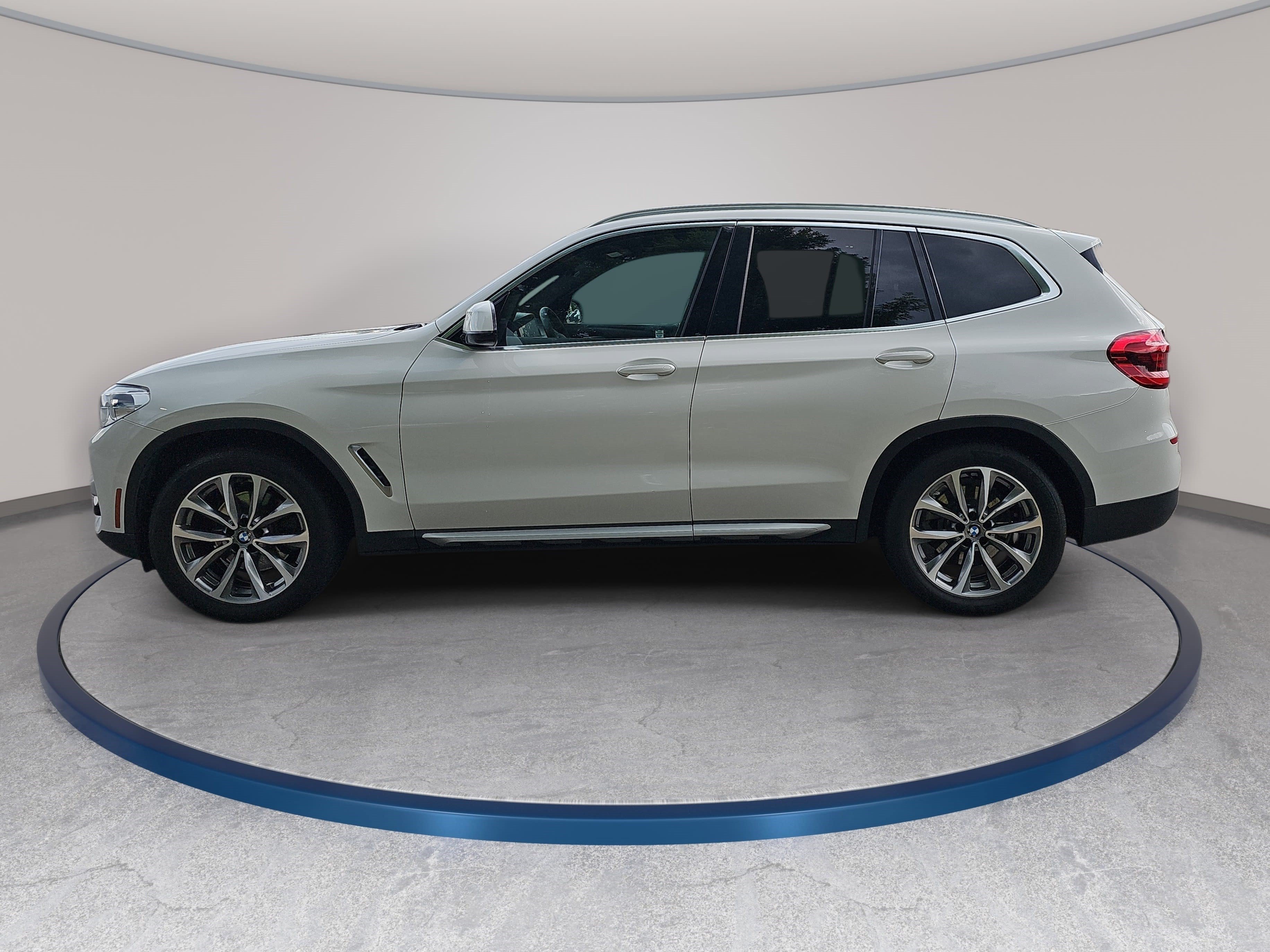 Used 2019 BMW X3 xDrive30i w/ Premium Package AWD/4WD image 8