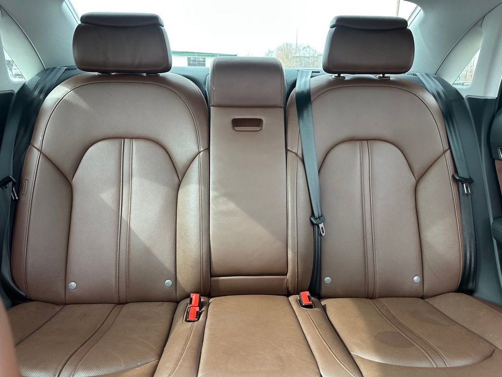 Used 2018 Audi A8 L 3.0T w/ Executive Package image 32