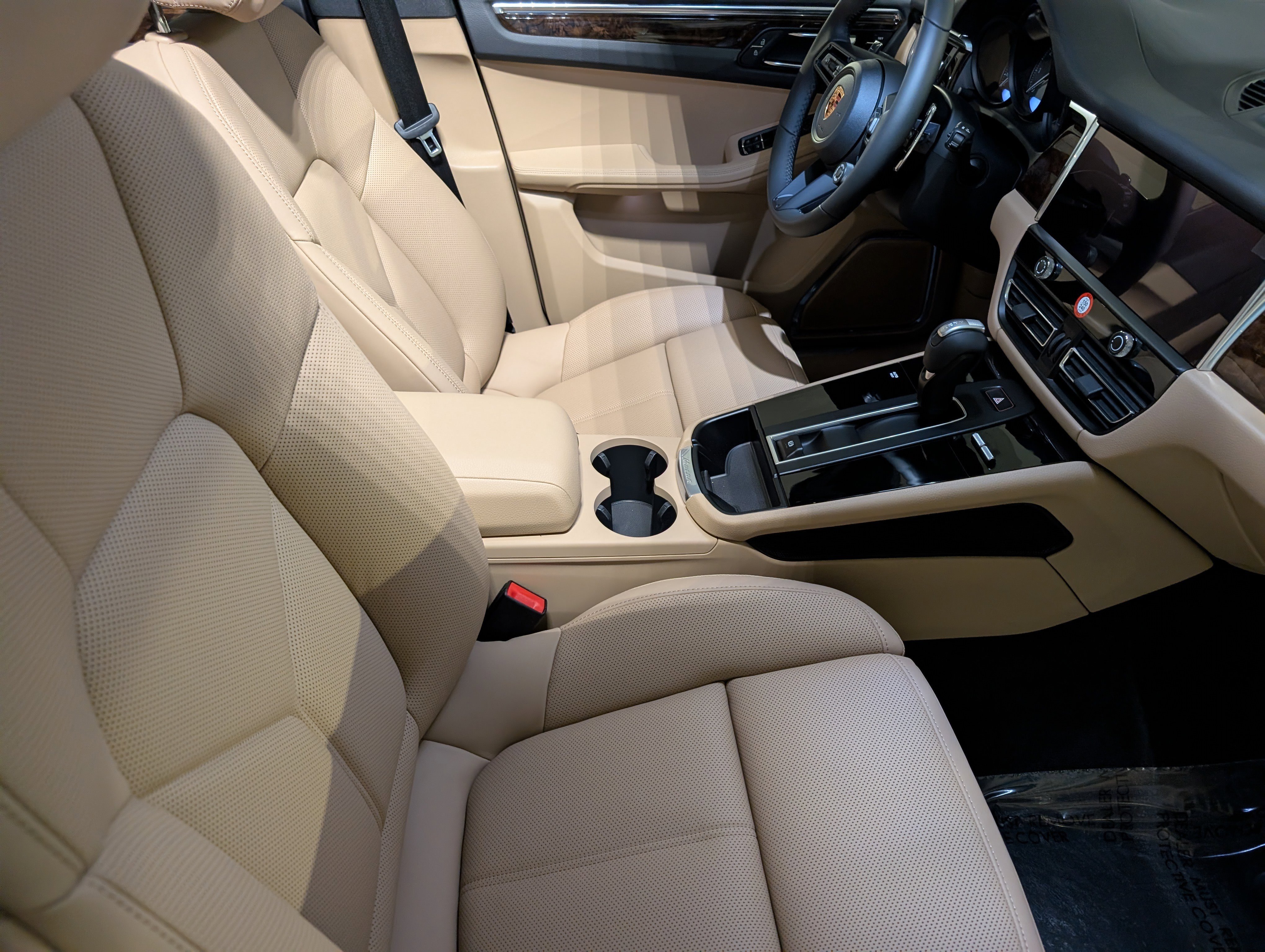 New 2026 Porsche Macan S image 27