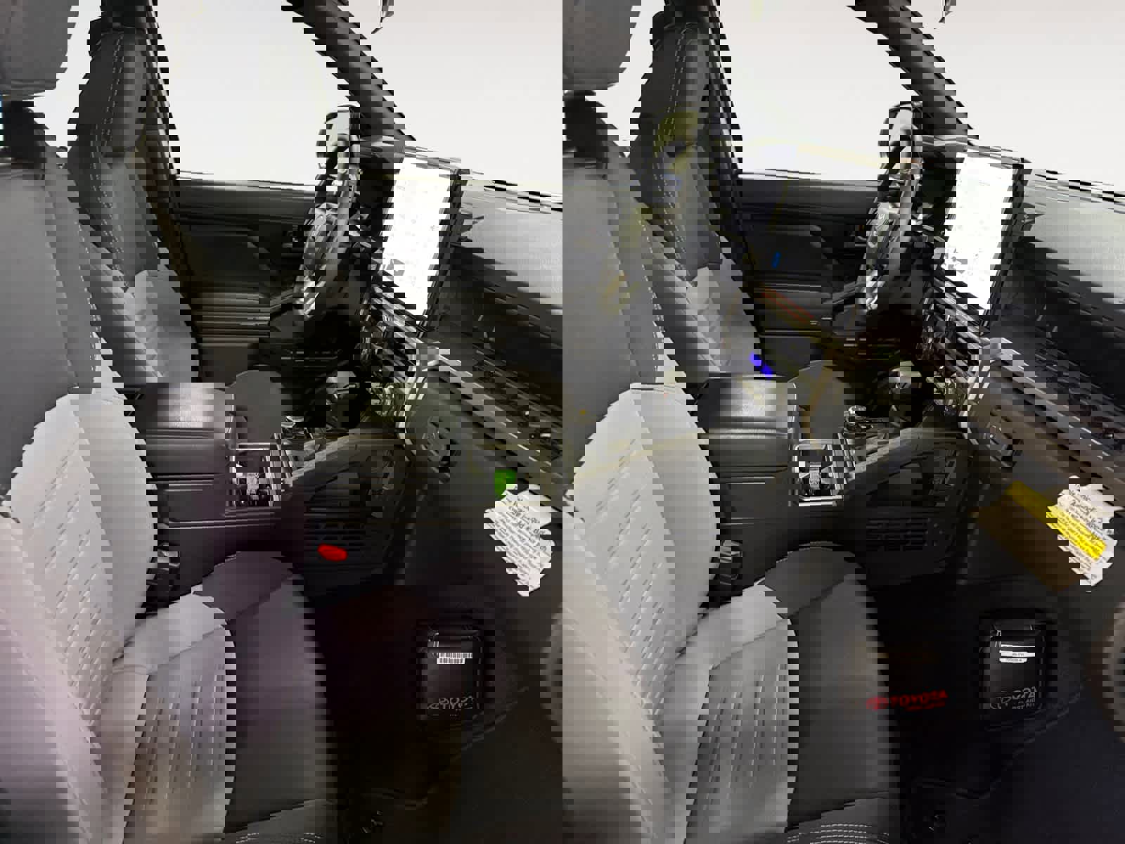 Used 2024 Toyota Tacoma TRD Off-Road image 19