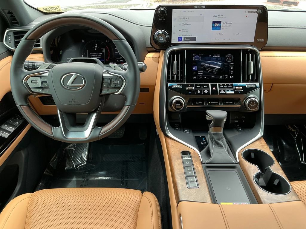 New 2026 Lexus LX 600 4WD w/ Accessory Package (2T) image 12